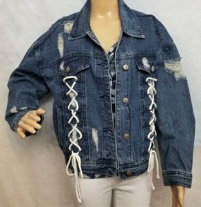 DENIM DISTRESSED JACKET